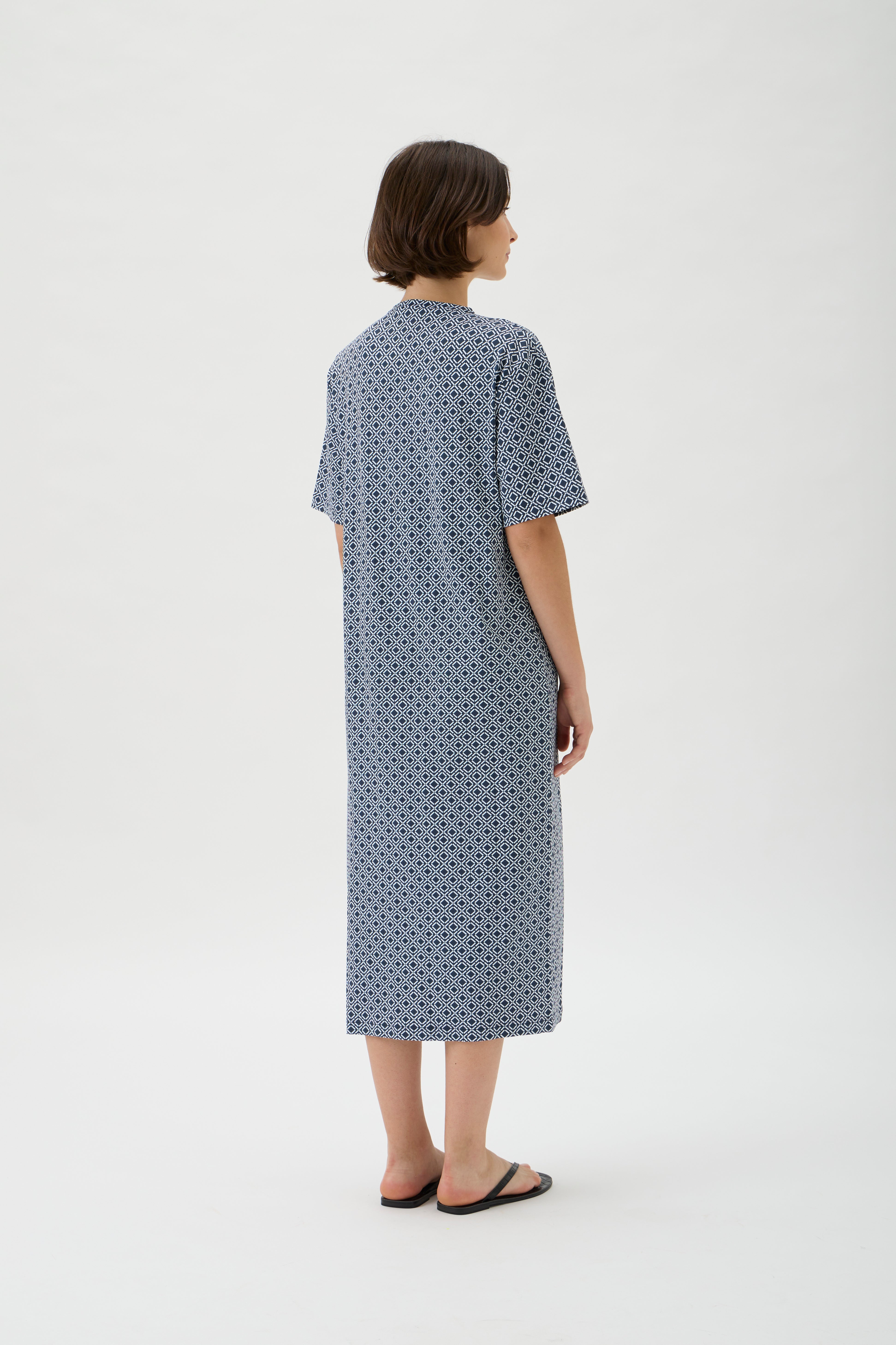 Long T-shirt dress in Nair Print Blue Crew jersey – ELISE GUG 9516
