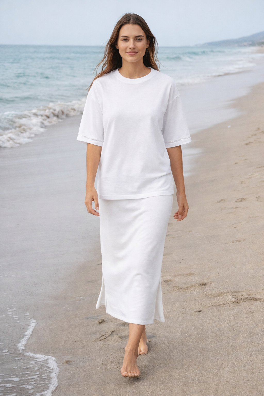 Oversized T-Shirt with Side Slits – Nair 1197 White
