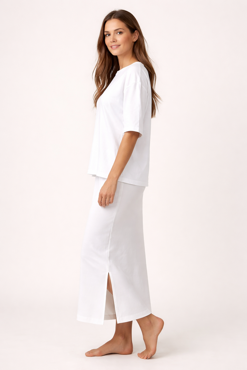 Oversized T-Shirt with Side Slits – Nair 1197 White