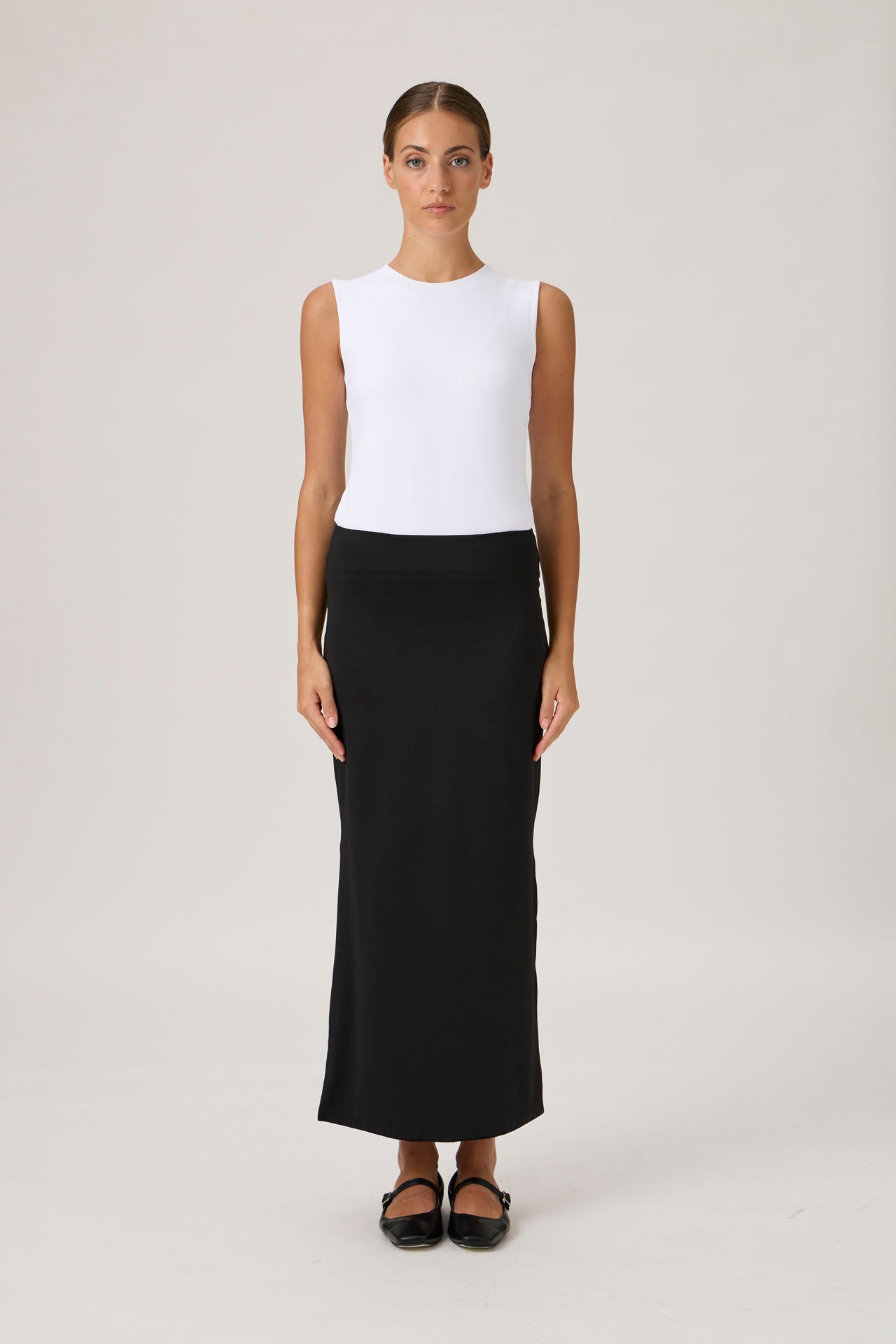 Graceful Maxi Skirt with Sophisticated Slit - Black