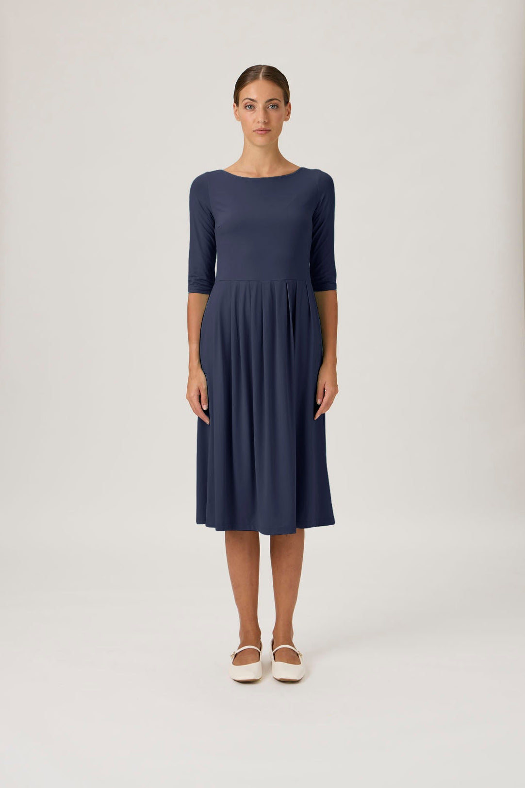 Long Dress with Pleated Skirt – Nilo 9498 Blue Crew