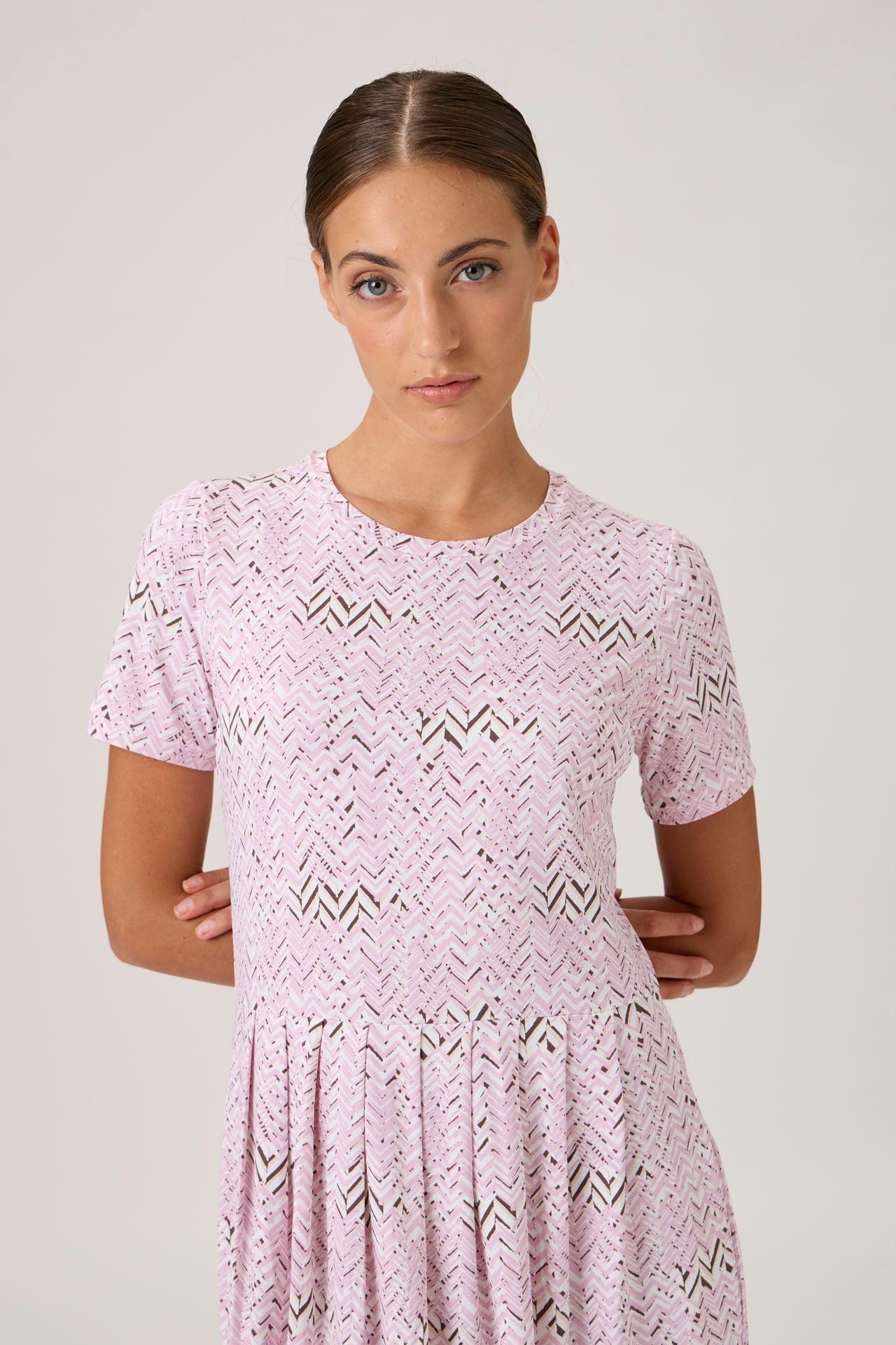 Pleated T-shirt Dress - Print Rosa