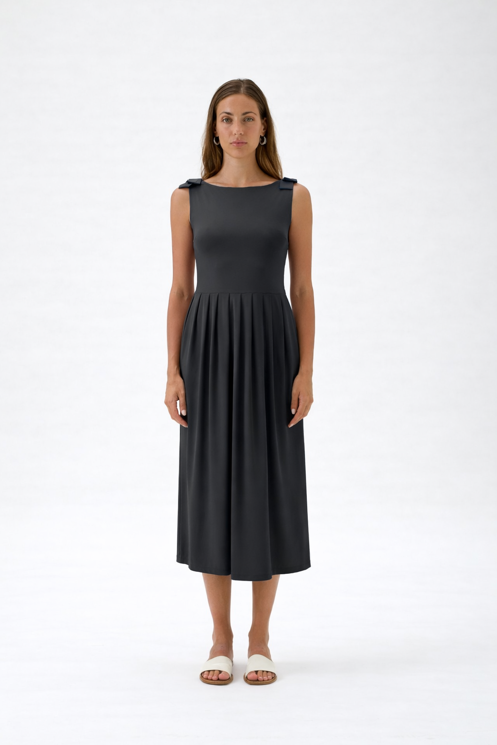 Long Wide Dress with Bows – Nilo 9519 BLACK