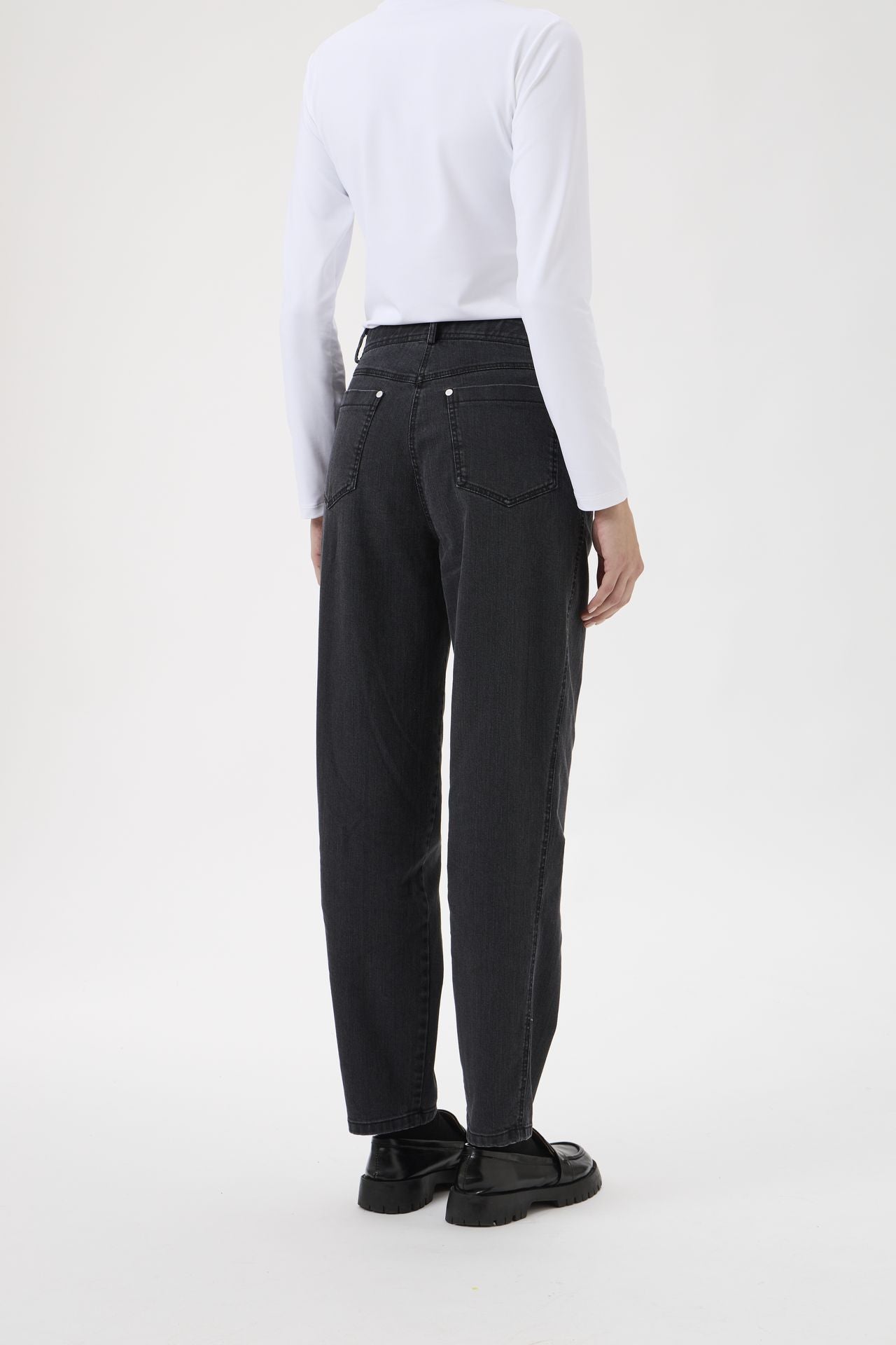 High Waisted Washed Tapered Jeans - 4014 Black