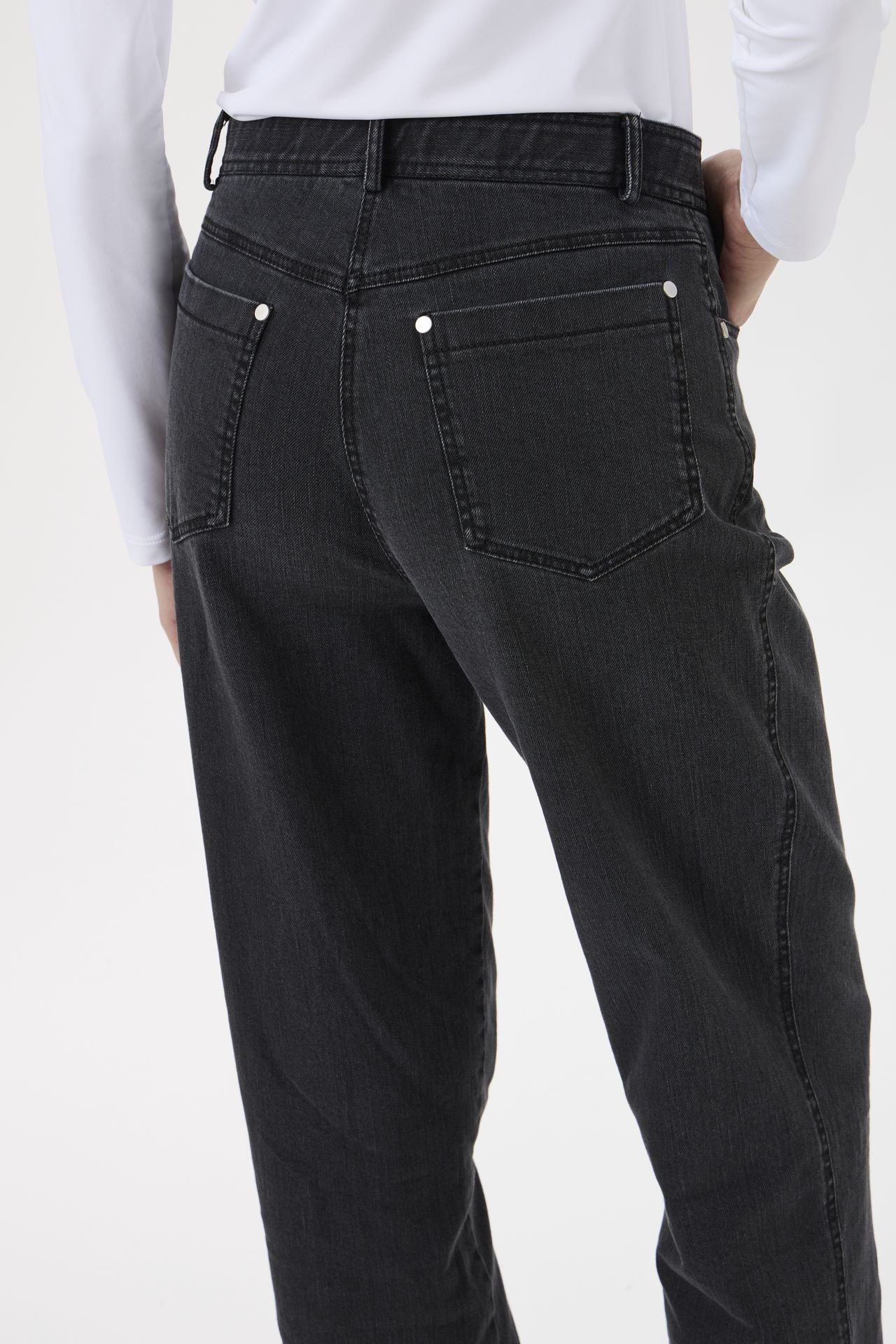 High Waisted Washed Tapered Jeans - 4014 Black