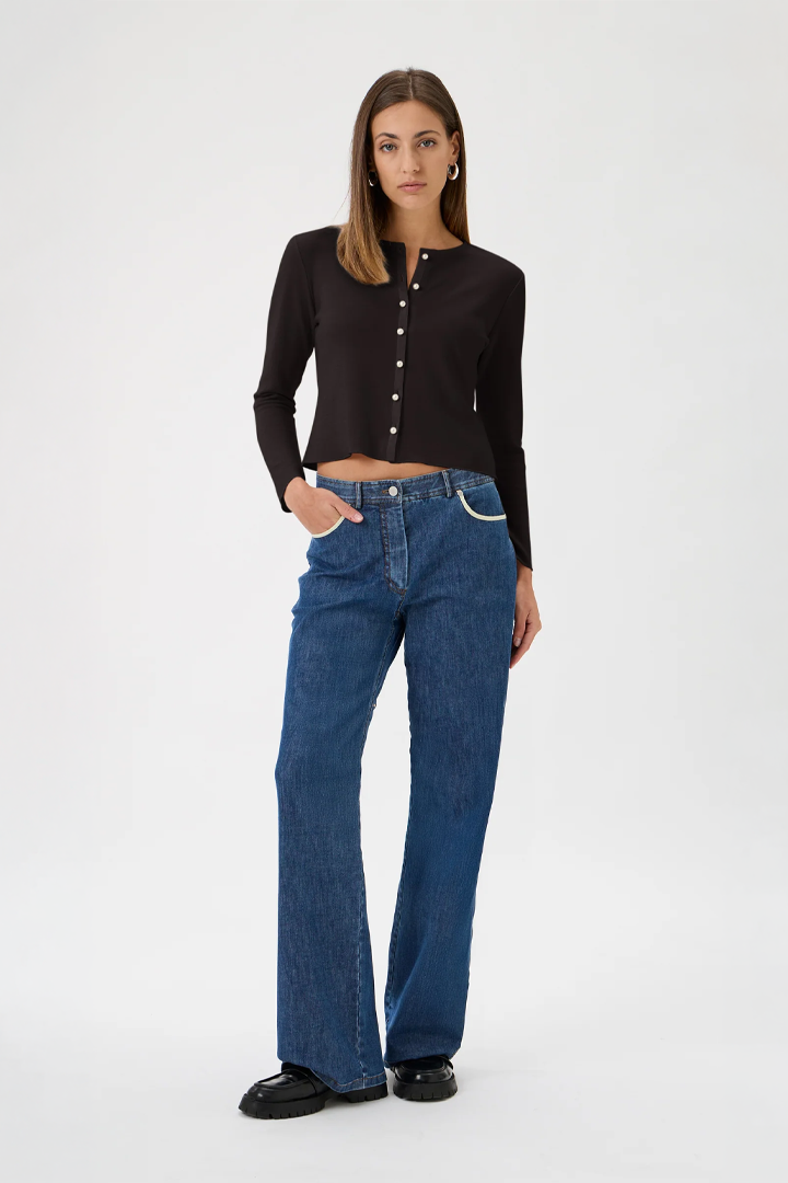 Luxury Straight Denim Jeans in Washed Blue | ELISE GUG Model 4014